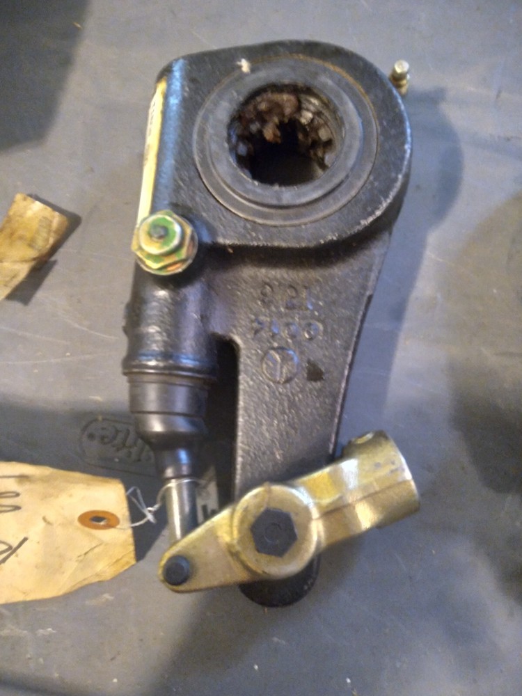New Arvin Meritor Automatic Slack Adjuster R802301
