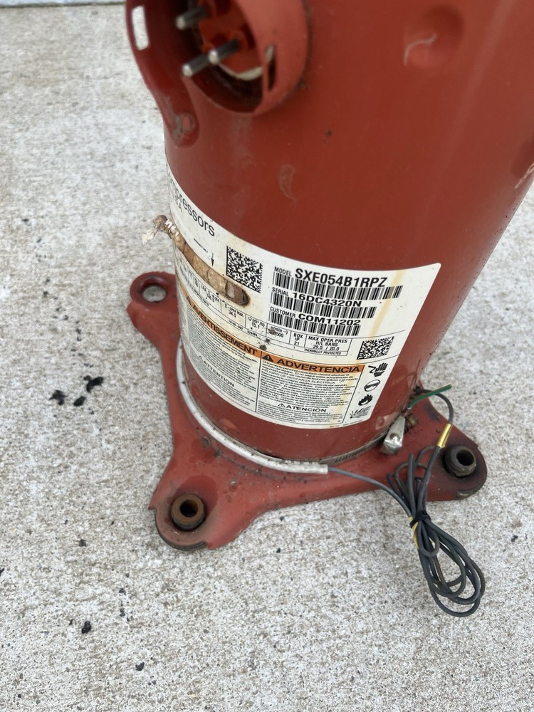 Trane SXE054B1RPZ Compressor COM11202 USED