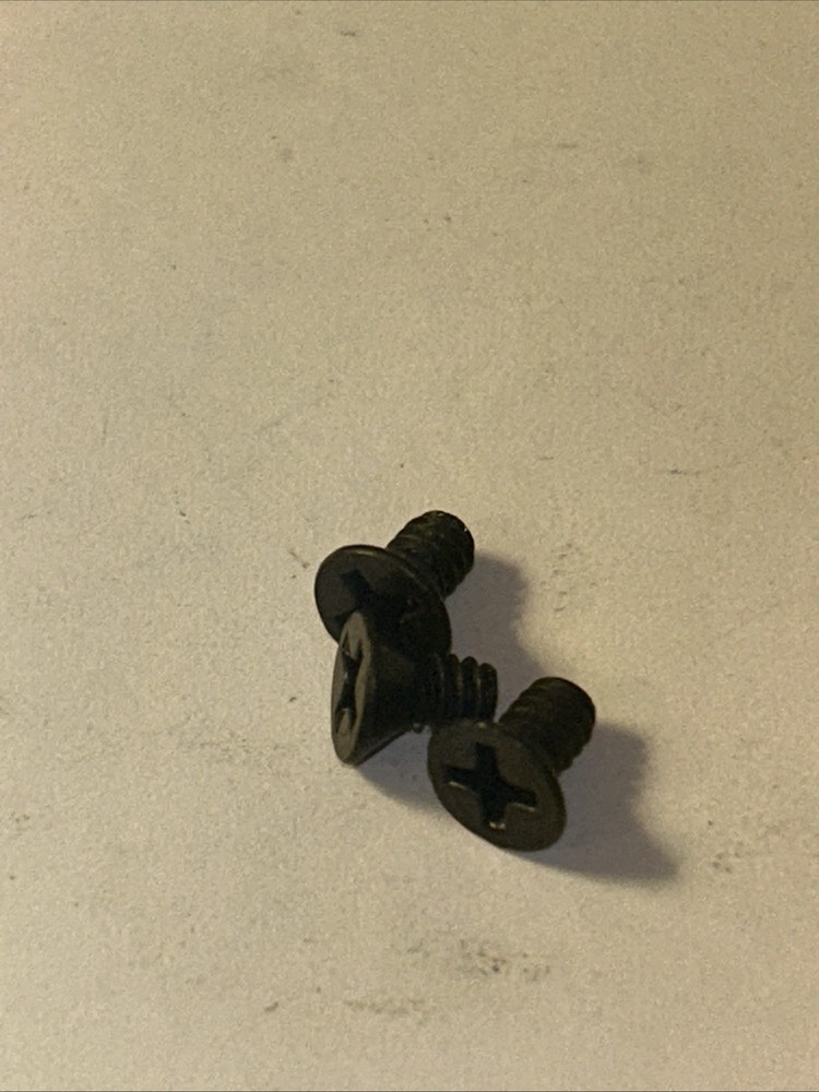 1503 Undercut 6/32 Screw