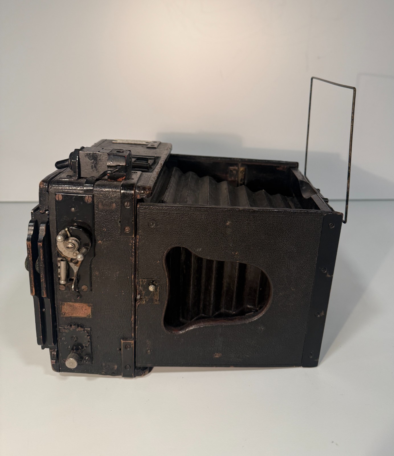 VINTAGE - PEELING & VAN NECK,LONDON FOCAL PLANE PRESS CAMERA + FILM HOLDER