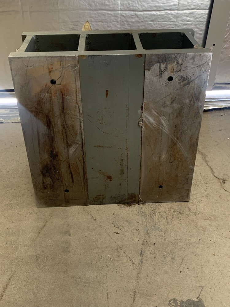 Used 15” X 15” CROSS SLIDE TABLE