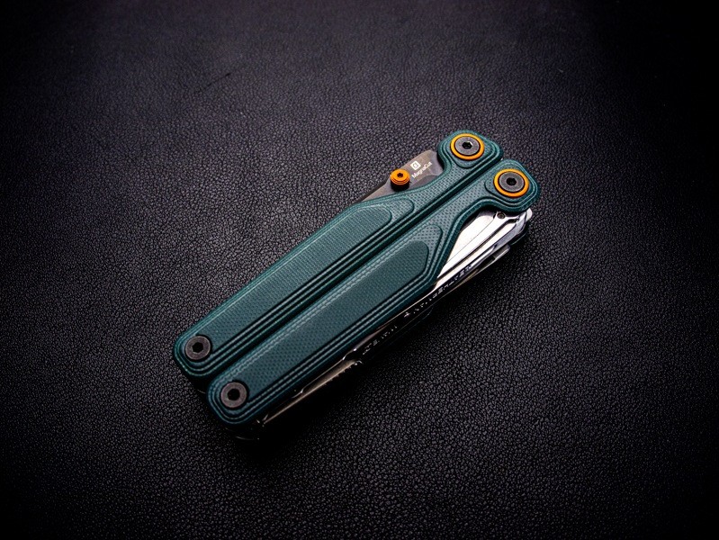 Leatherman Wave Alpha Cascadia Green Multi-Tool (WAVAL-CS)