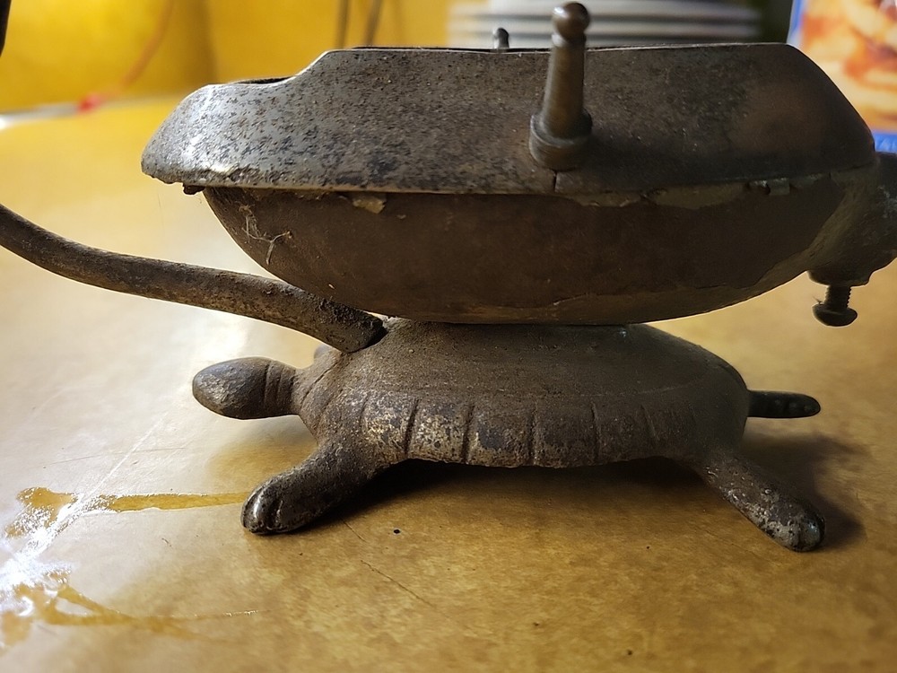 Vintage iron pedestal torch s