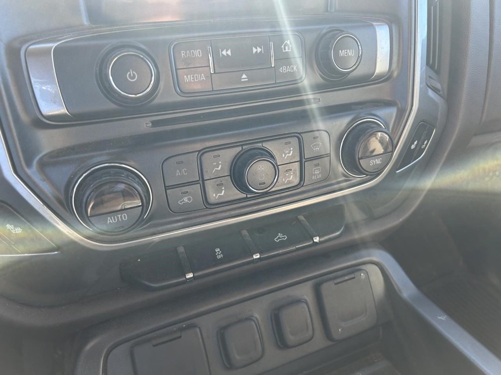 SILVRDO15 2016 Glove Box 104745981