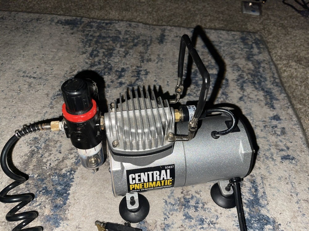 Central Pneumatic Makeup Airbrush Kit
