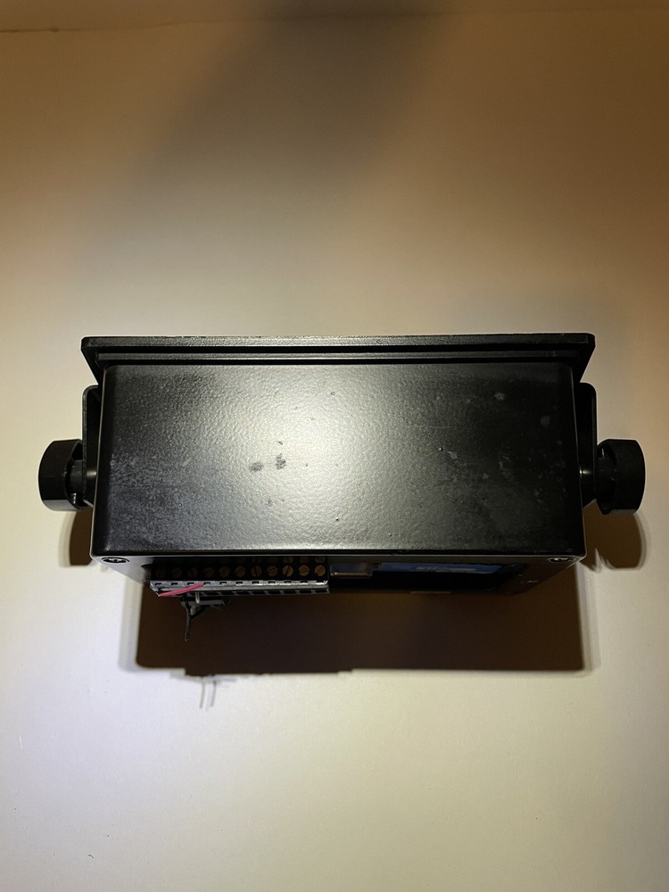 MILLIPORE LR300 MODEL1100