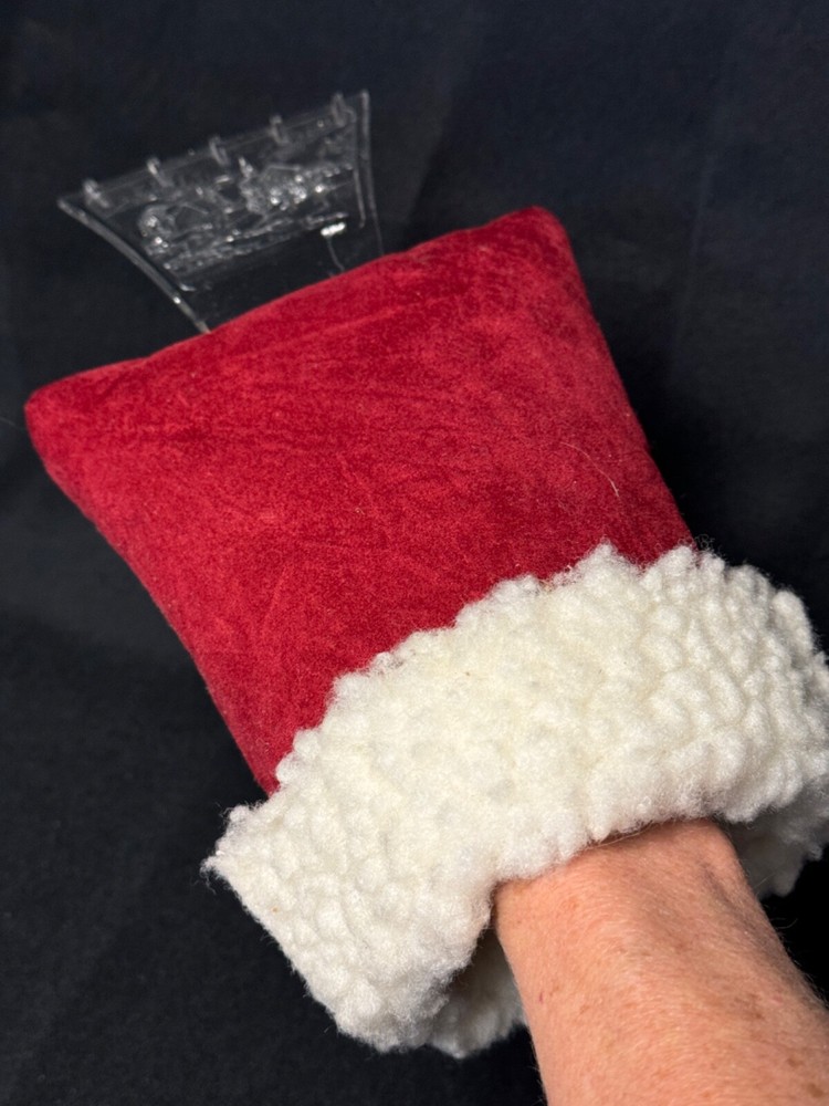 Mitten Covered Ice & Snow Scraper for Car