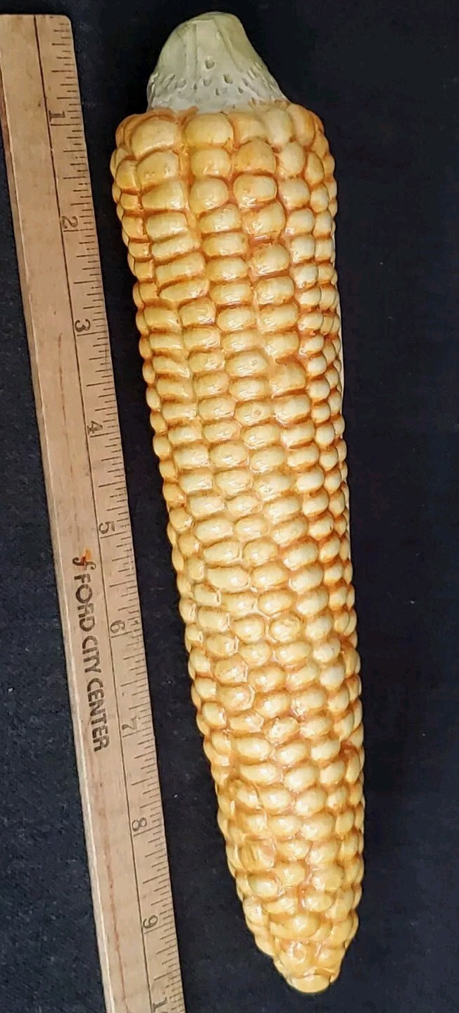 VTG MCM Signed ZACCAGNINI Majolica Italy Ceramic Sculpture Ear of Corn 10"