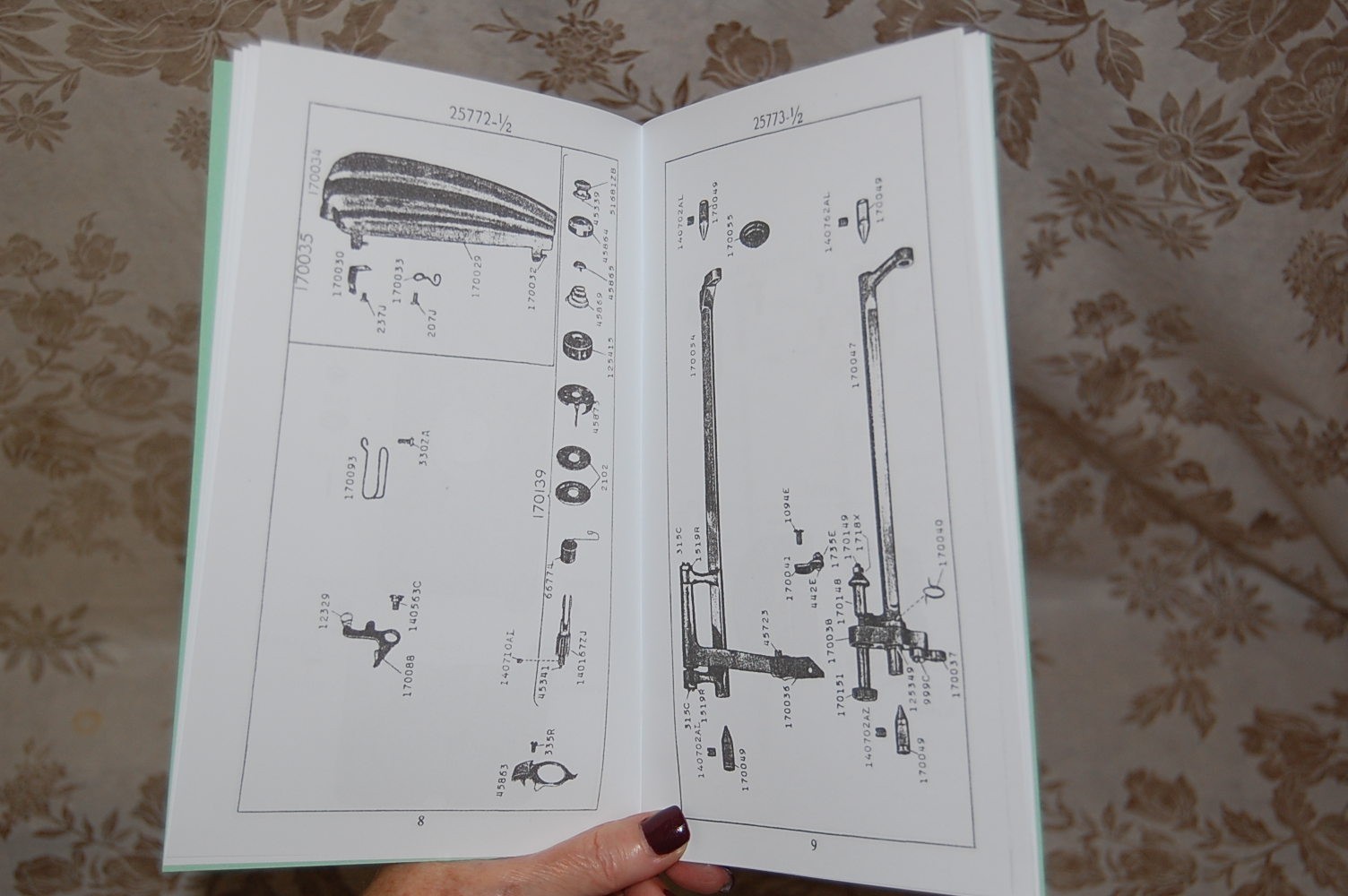 Illustrated Parts Manual to Service and Adjust Singer 301 & 301A Sewing Machines