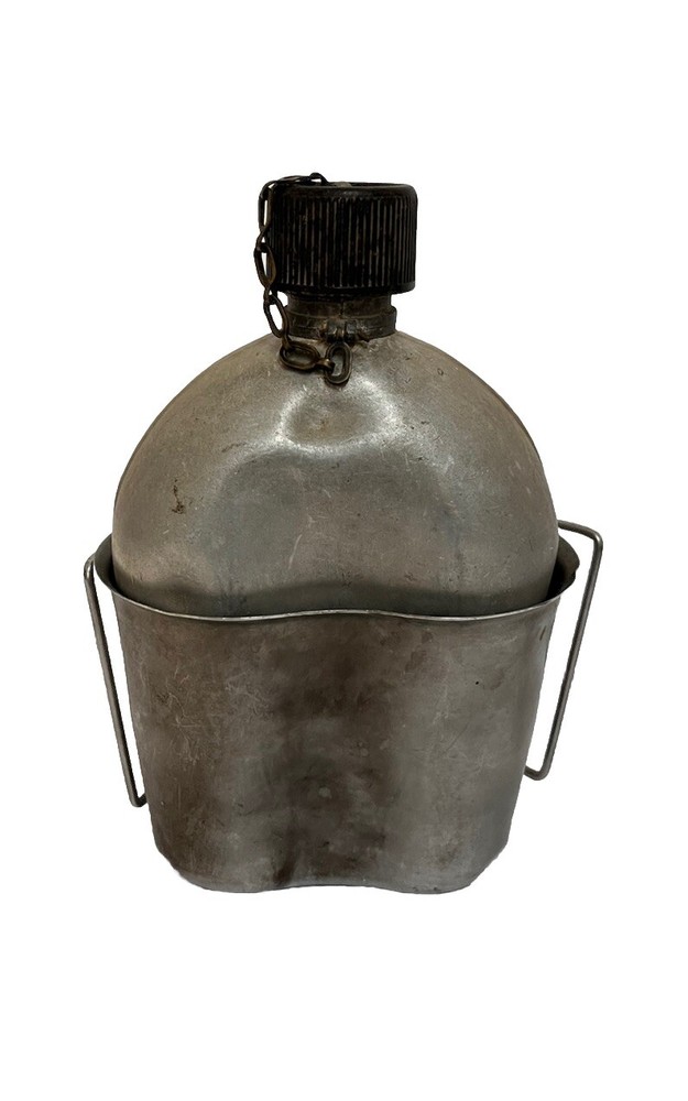 ORIGINAL WWII Steel Canteen And Cup US ARMY & MARINE INFANTRY US Mirro 1953