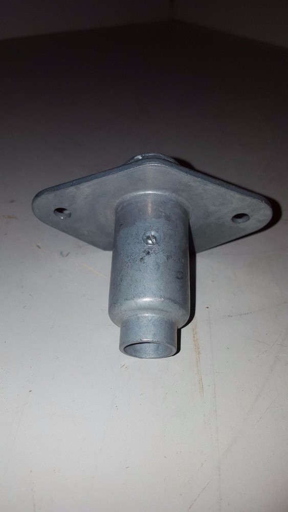 Berg 6 Prong Socket Plug