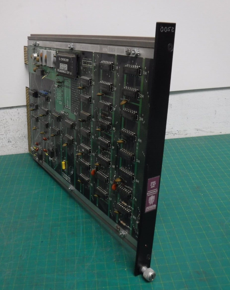 Standard engineering E200 12 BIT DAC SEC CAMAC Plug-In Module LeCroy EG&G open