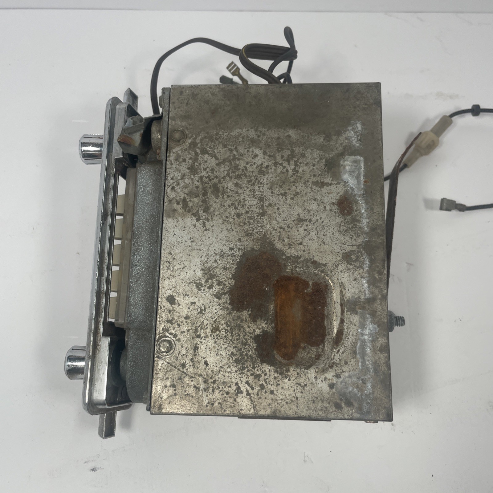 Vintage VW Bug Sapphire I AM Radio Volkswagen Not Tested 1966.