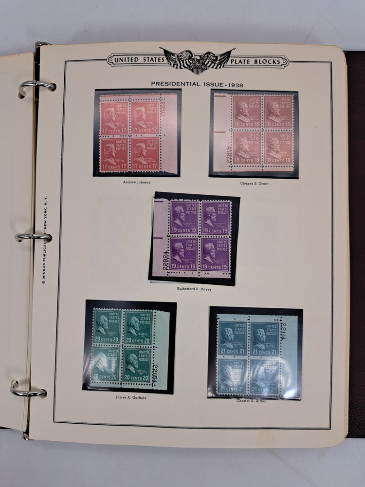 The American Plate Block Album Volume 2 1938-1968 Minkus (129 Plate Blocks)