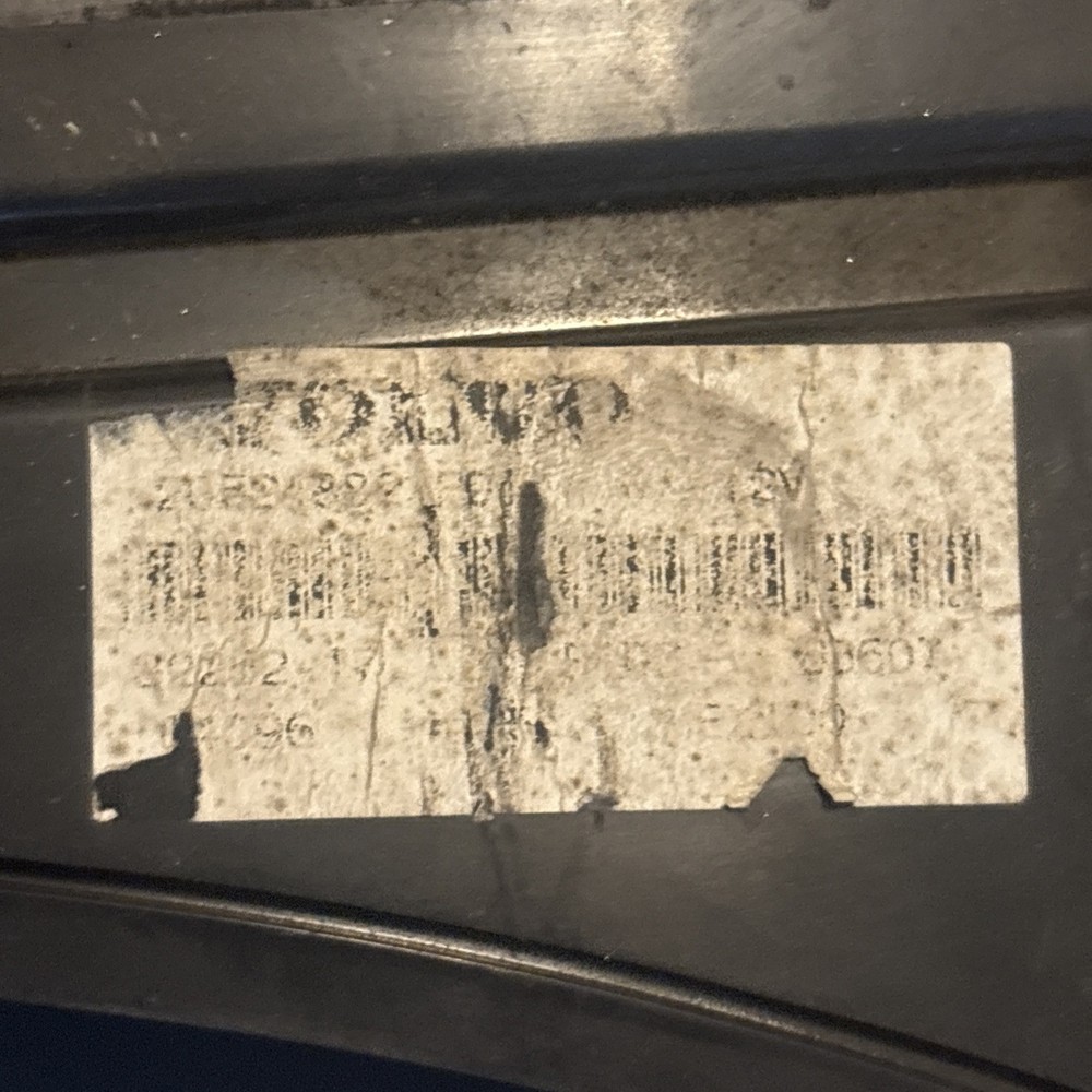 Volvo VNL Speedometer Instrument Cluster - Missing P/N