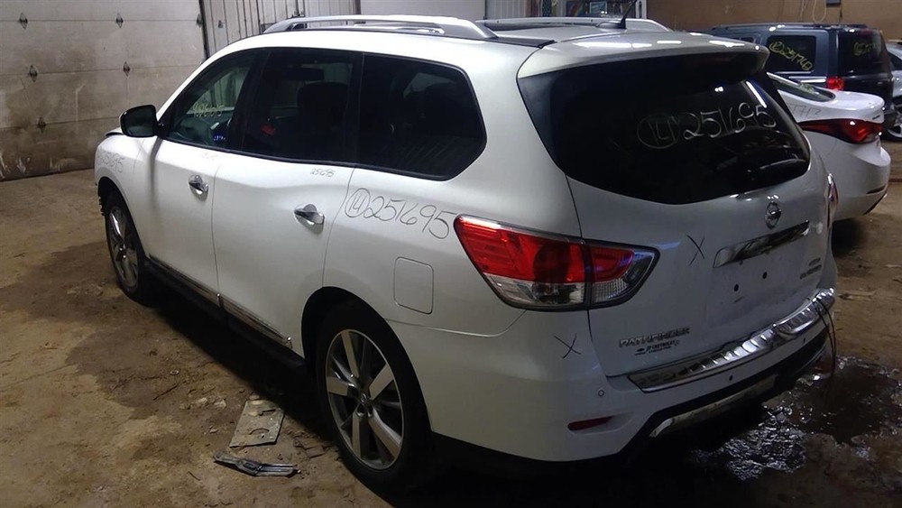 PATHFINDR 2014 Glove Box 948622