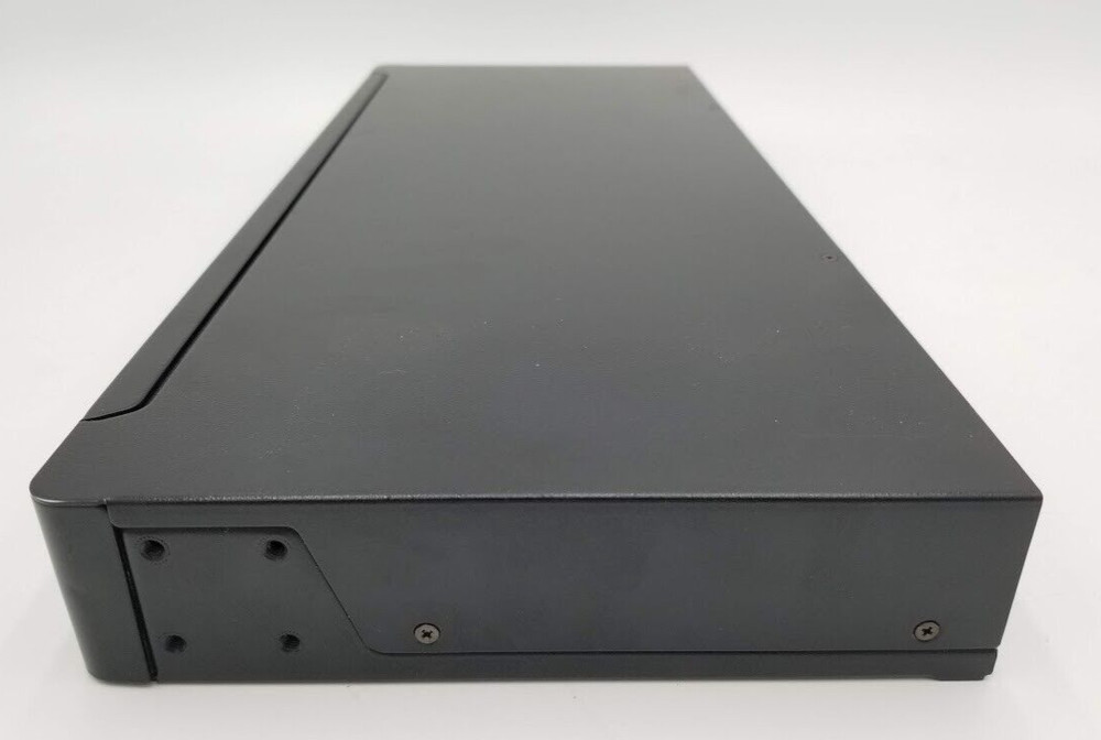 StarTech SV831DVIU 1U 8 Port Rackmount Switch