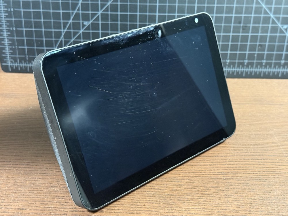 Preowned Amazon Echo Show 8 First Generation (See Photos For Condition)