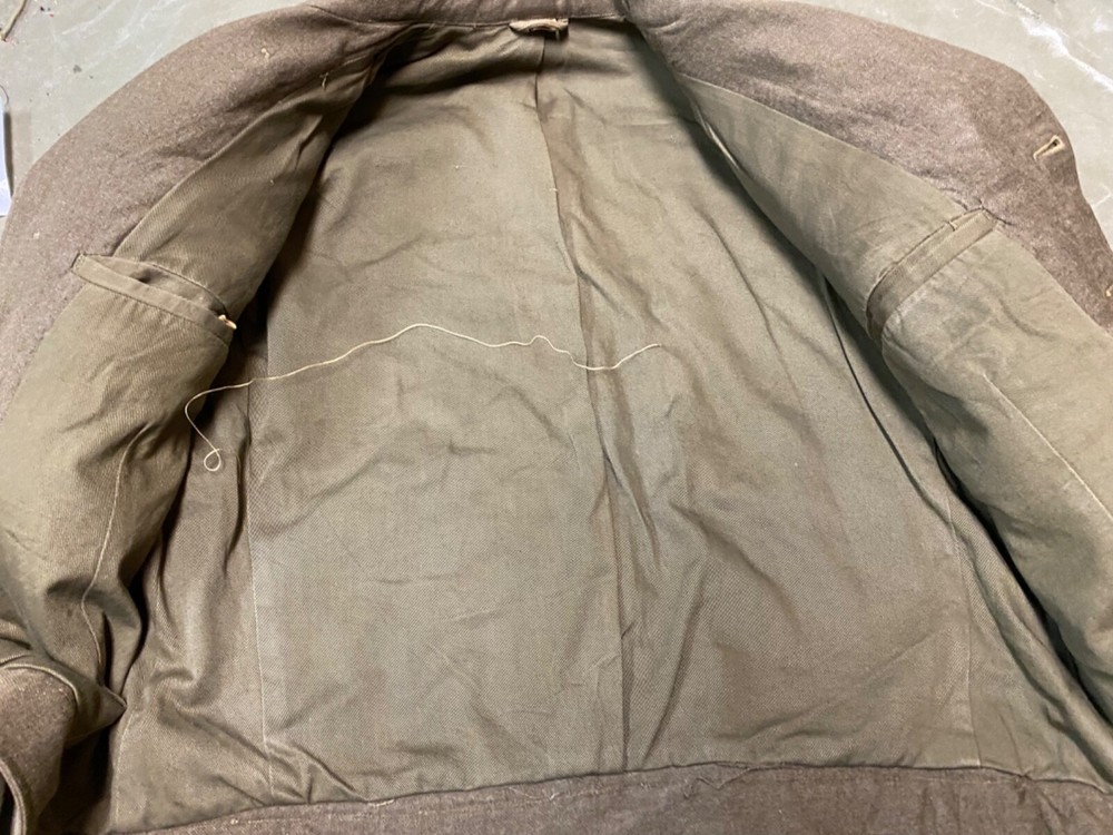 ORIGINAL WWII US ARMY EM NCO M1944 CLASS A IKE JACKET- MEDIUM LONG, 38L