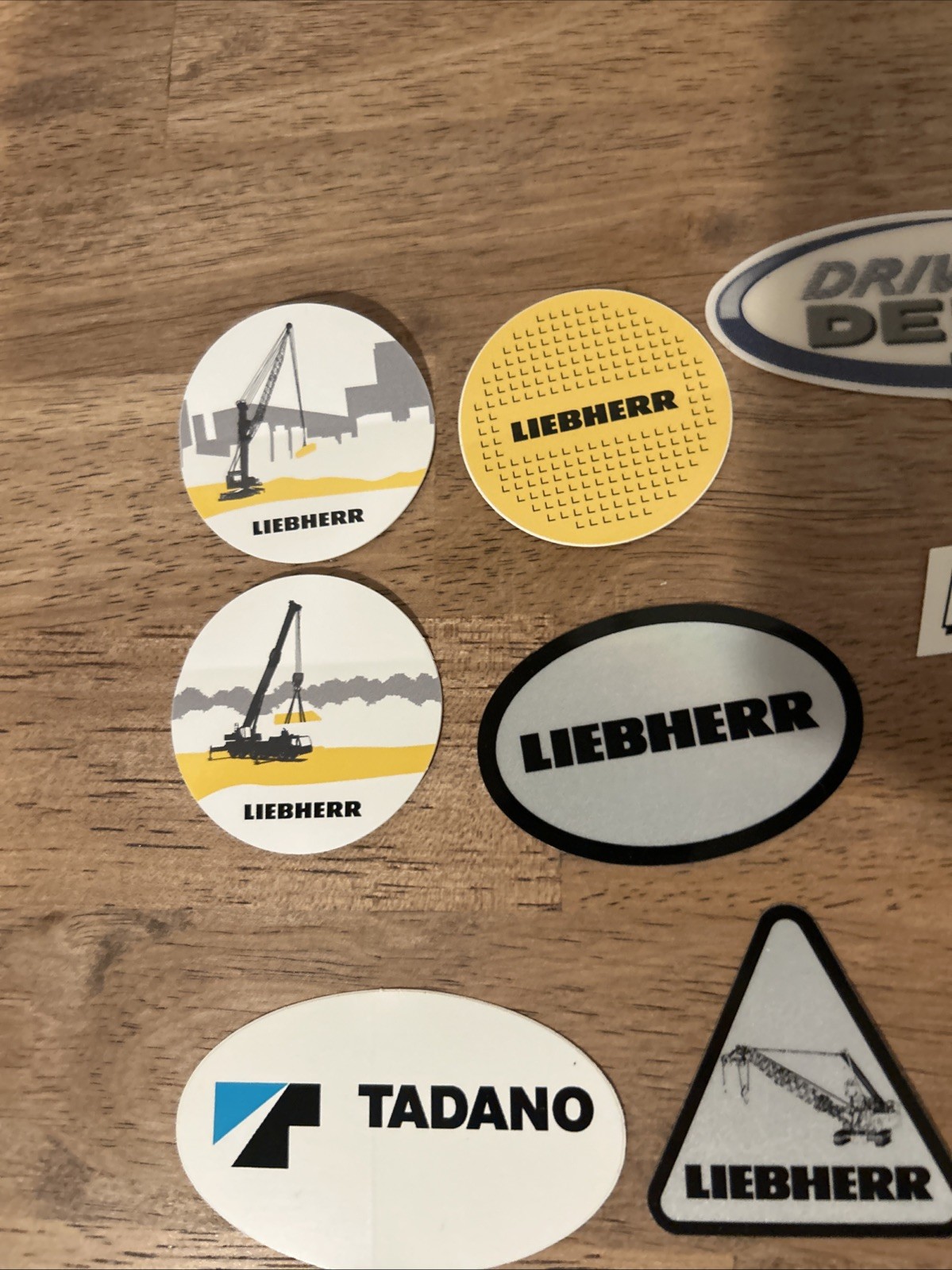 Lot Of 20 Manitowoc Link Belt Liebherr Tadano Grove Etc Cranes Hardhat Stickers