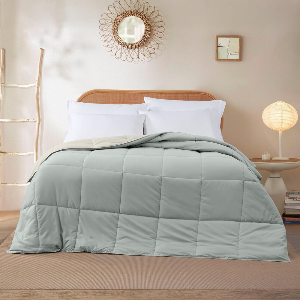 Modern Threads down Alternative Reversible Comforter Sage Green/Cream Queen