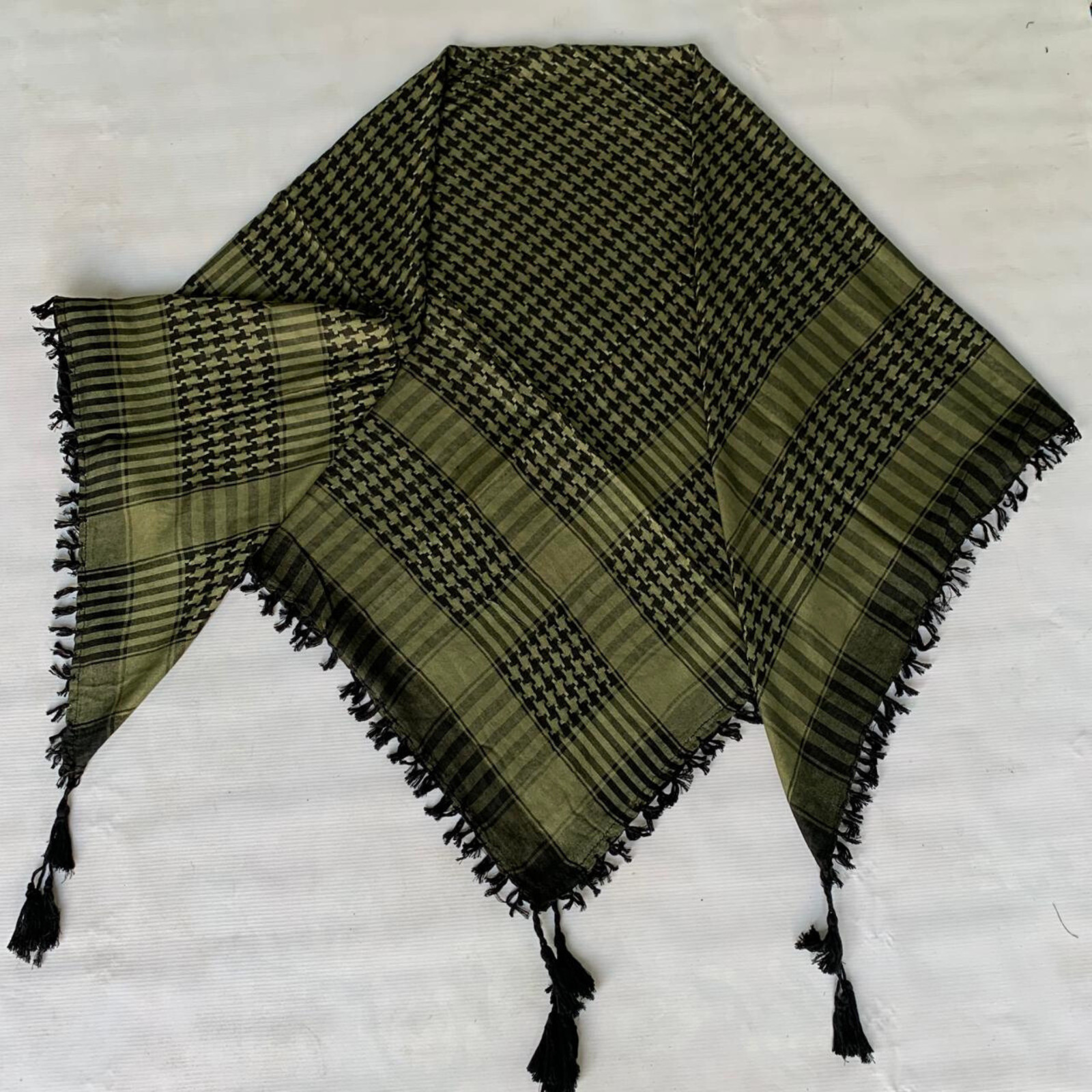 Military Shemagh Tactical Desert Scarf – Soft Woven Cotton Keffiyeh Head Wrap
