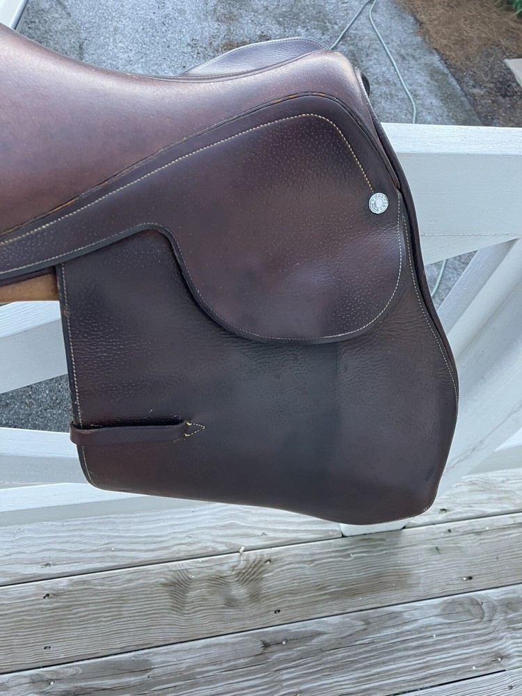 HERMES PARIS HORSE SADDLE 17”
