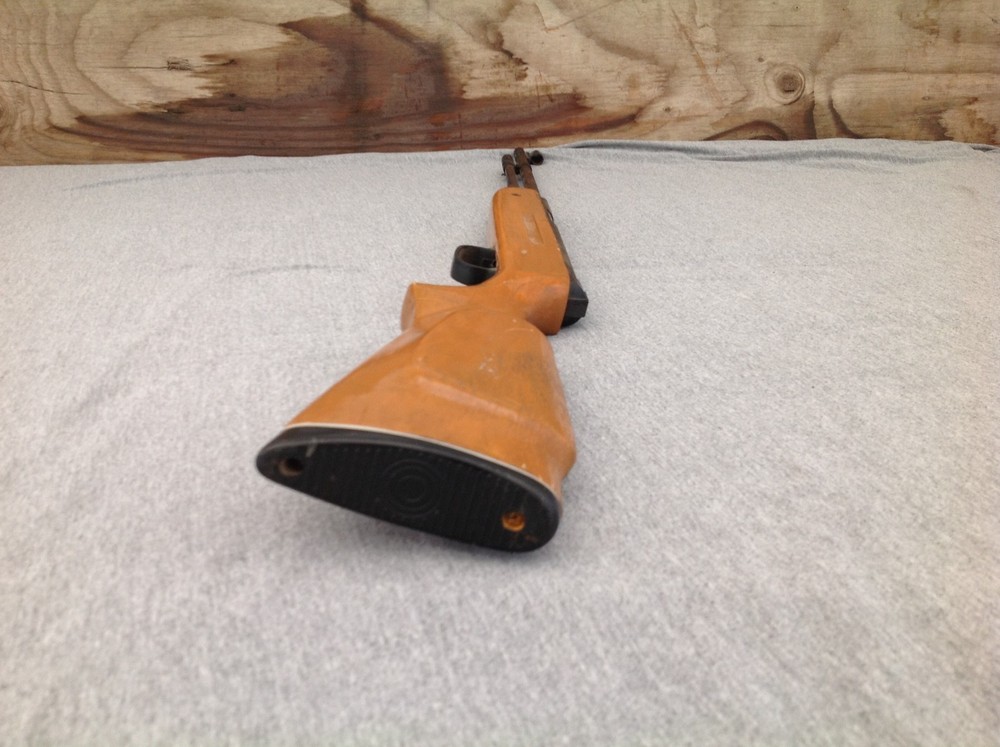 Underlever Air Rifle