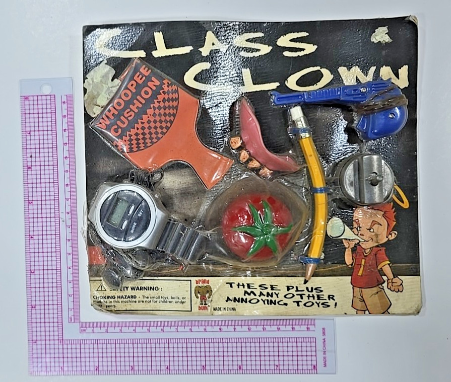 Vintage Vending Display Board Class Clown 0552