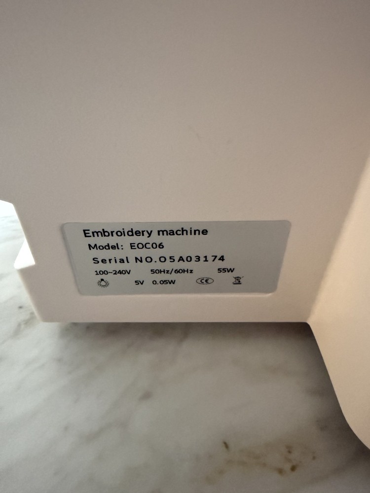 POOLIN EOC06 Computerized Embroidery Machine 7.9*11 Large area LCD Touch Screen