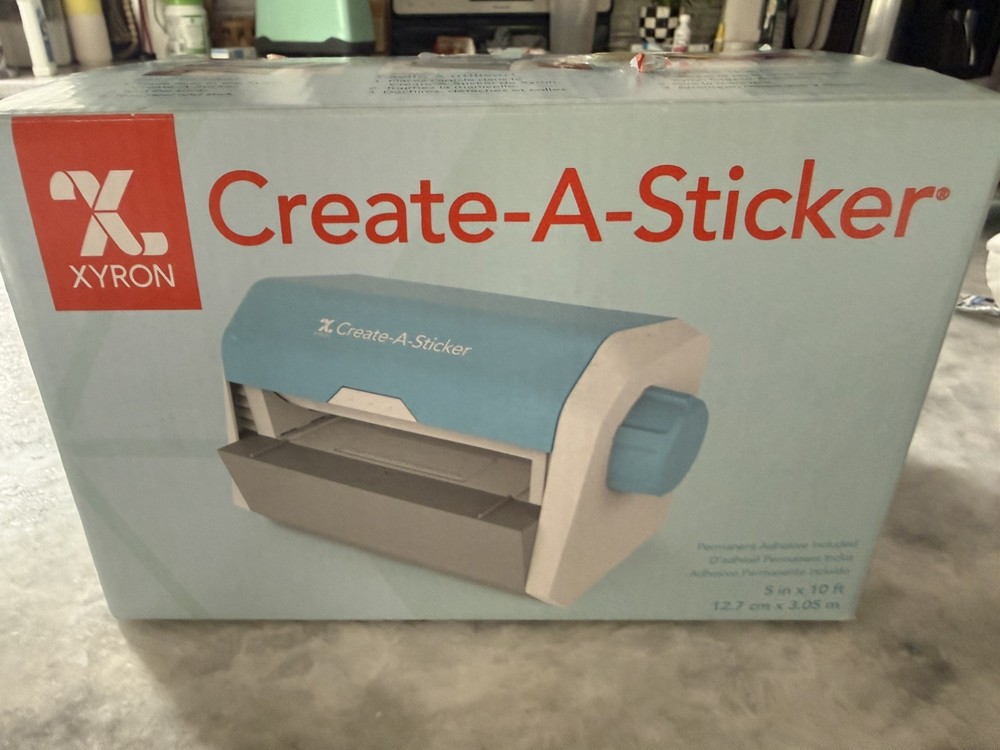 Xyron Create-a-Sticker, 5", Sticker Maker, Machine  Used. S2