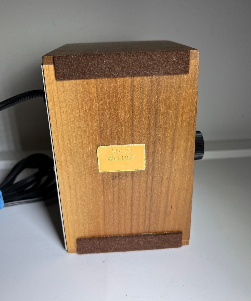 Franz Electric Metronome Vintage Model LM-FB-5 Solid Walnut