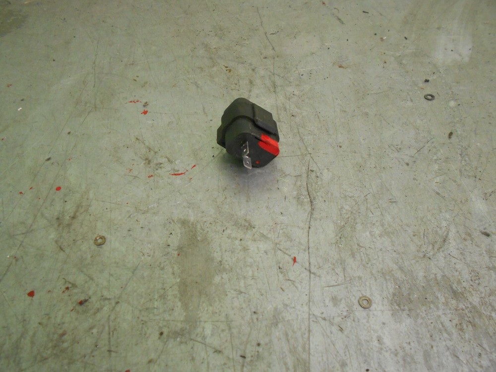 gilera  125  cougar    flasher  relay