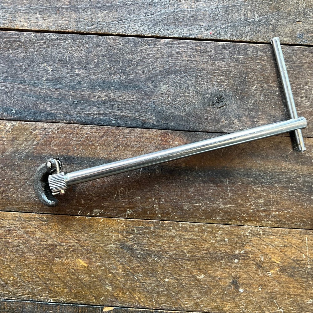Basin Wrench