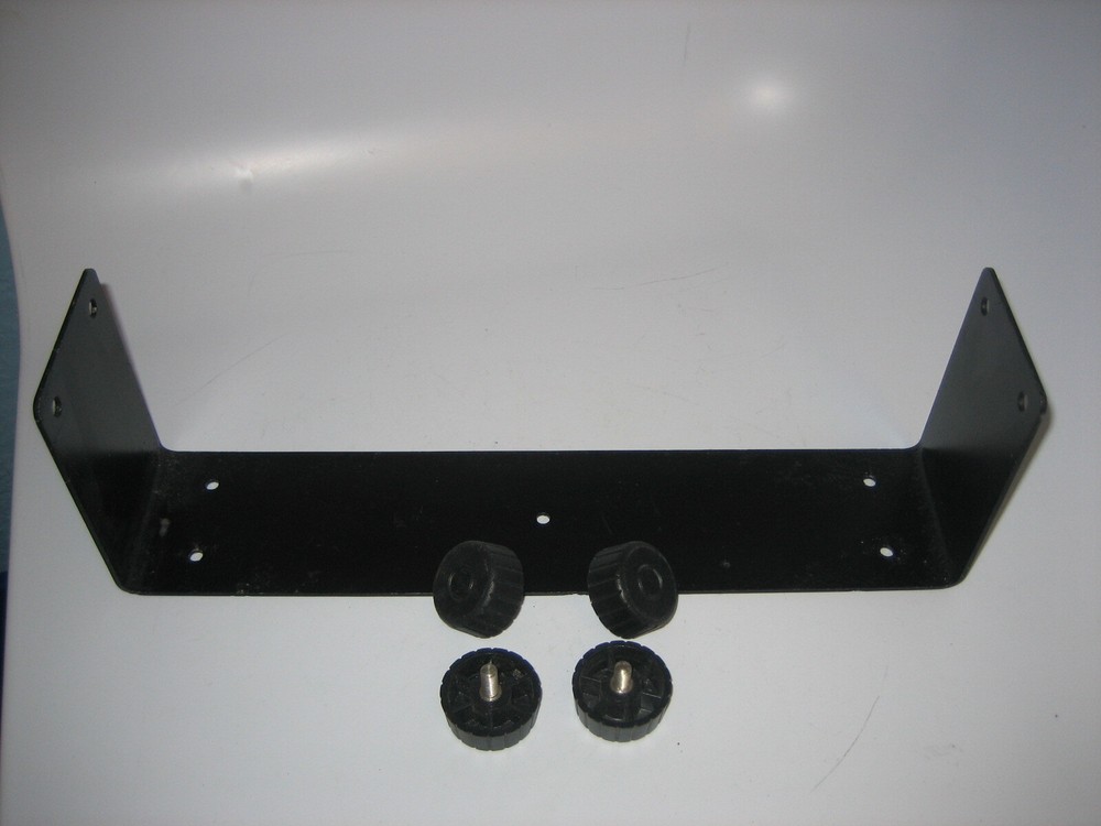 SEA 322 SSB Single Sideband Radio *TRANSCEIVER MOUNTING BRACKET & KNOBS* 13-9...