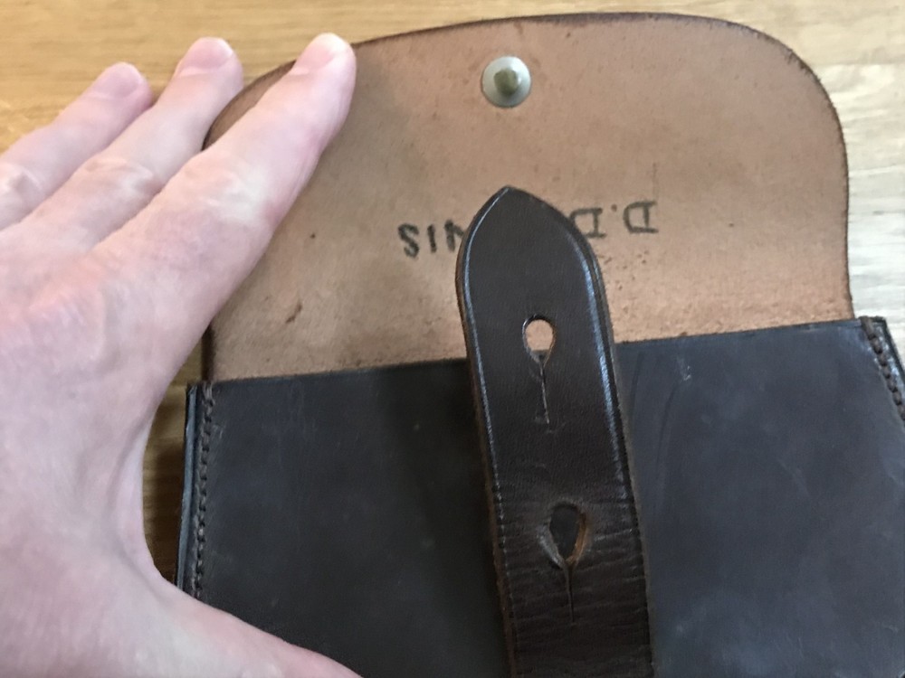 nice old leather sam browne ammo pouch only lightly used poss WW2 era