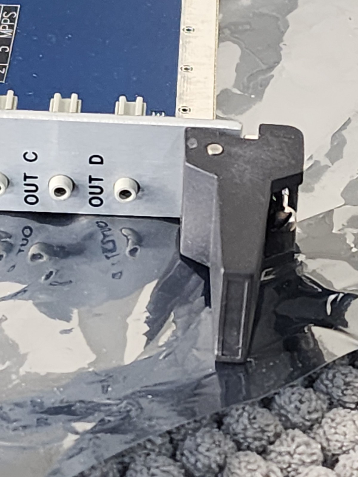 Motorola Trak Systems 9106-1G DDM Digital Distribution Unit P008487