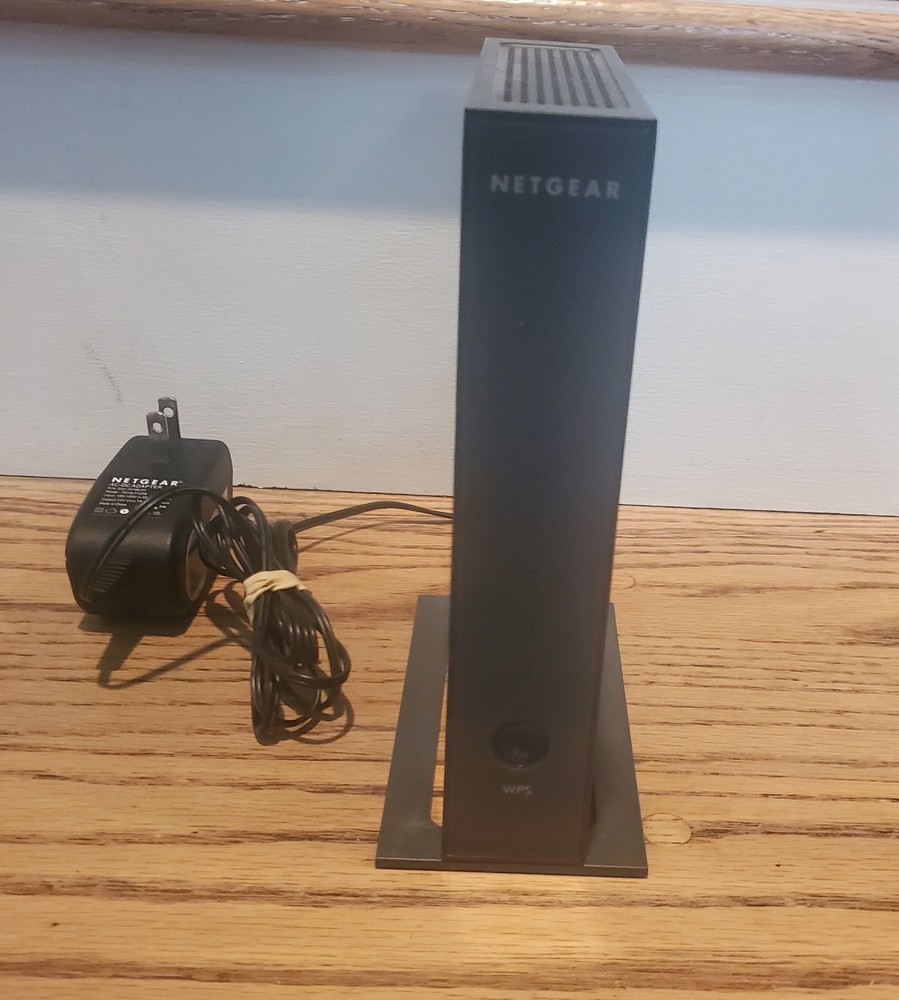 Netgear - Wireless Router - Model# N300 WNR2000 v2
