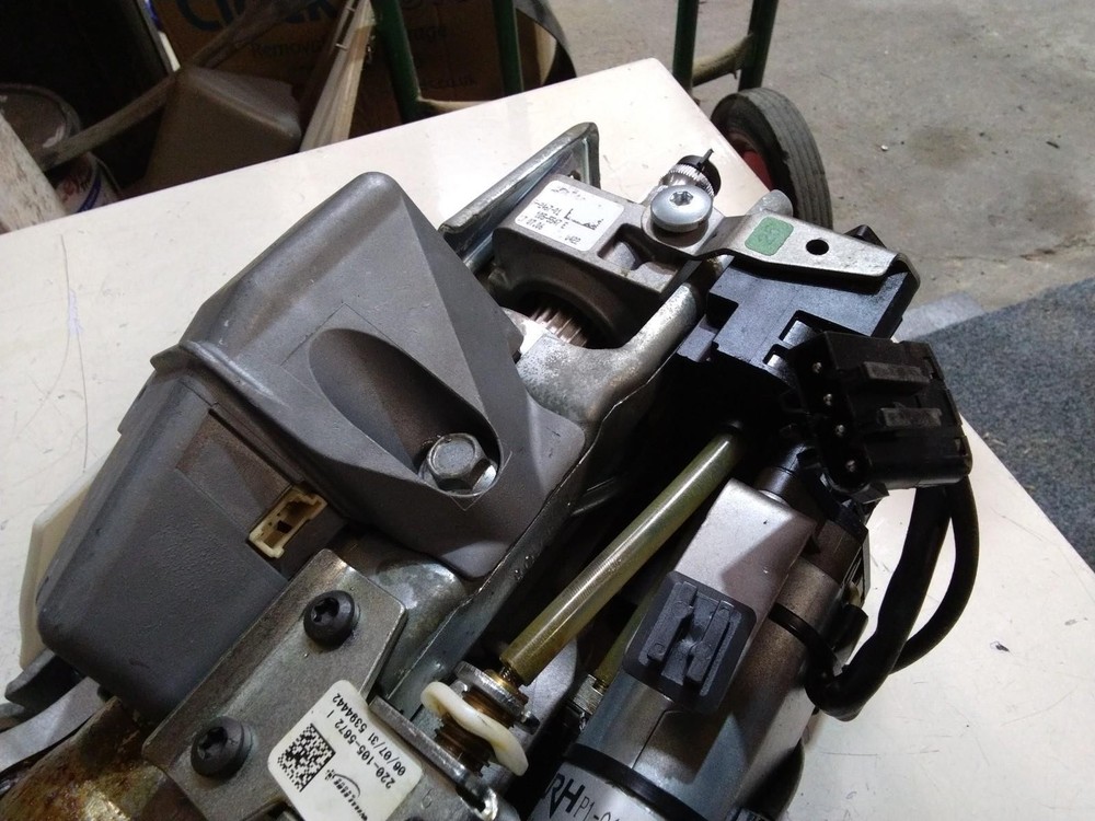 BMW E64 M6 STEERING COLUMN ELECTRIC ADJUSTMENT STEERING #5394442