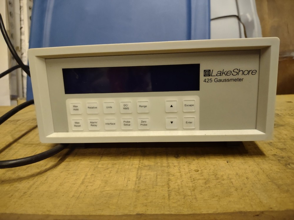 LAKESHORE 425 GAUSSMETER