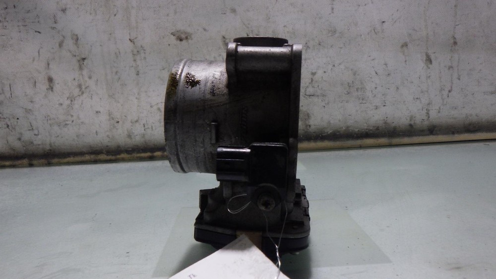 06 ACURA TL Throttle Body