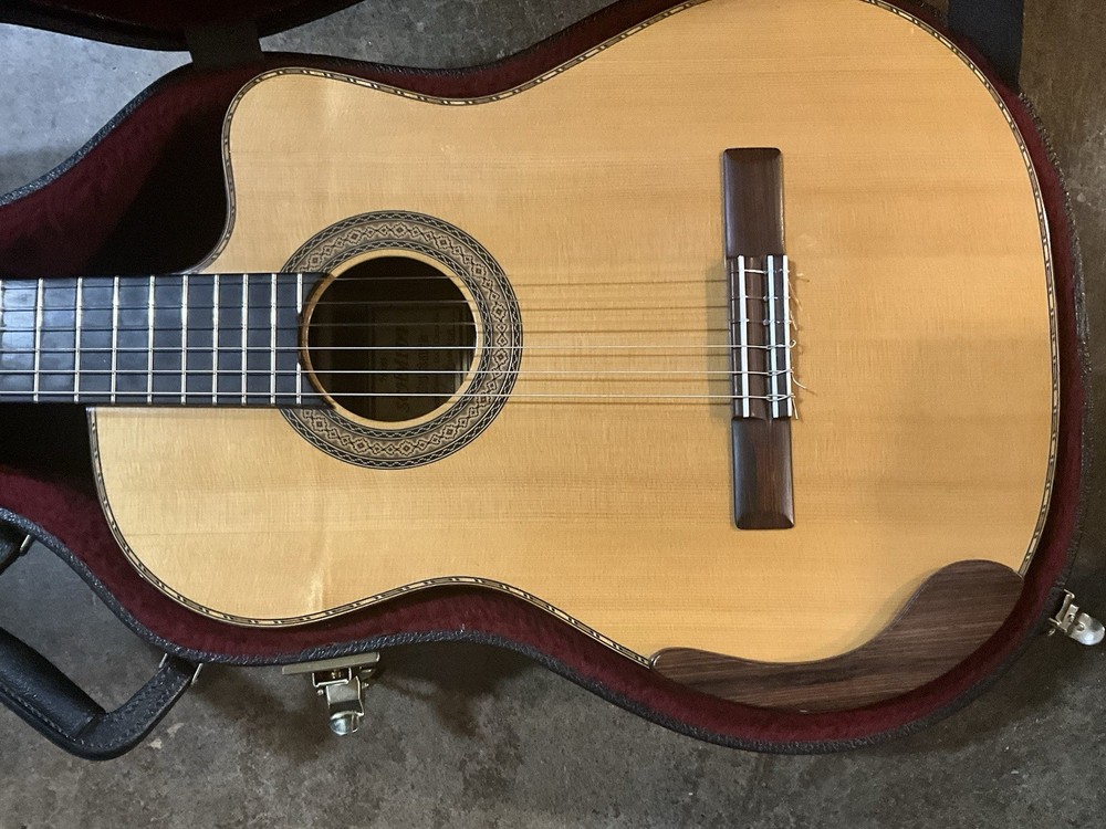 Hans Schmidt CR-1 cutaway nylon string classical acoustic guitar all solid wood