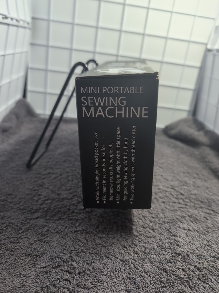 VividLife Handheld Mini 2 Speed Adjustable Portable Sewing Machine