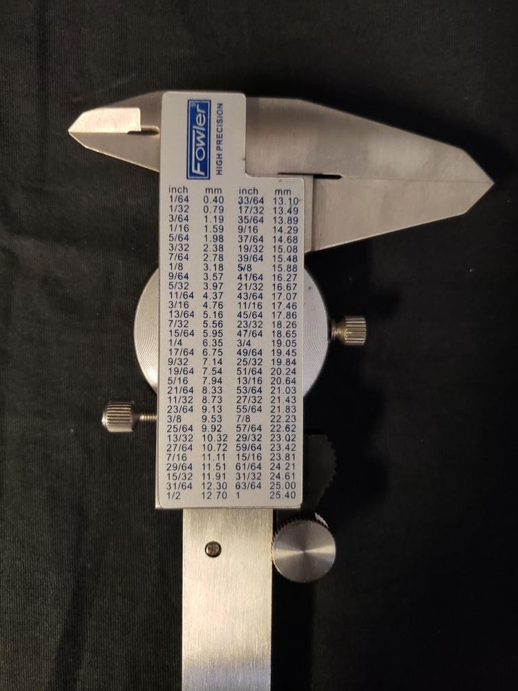 FOWLER DIAL CALIPER & MICROMETER SET (MISSING 6" RULER) (B26003039)