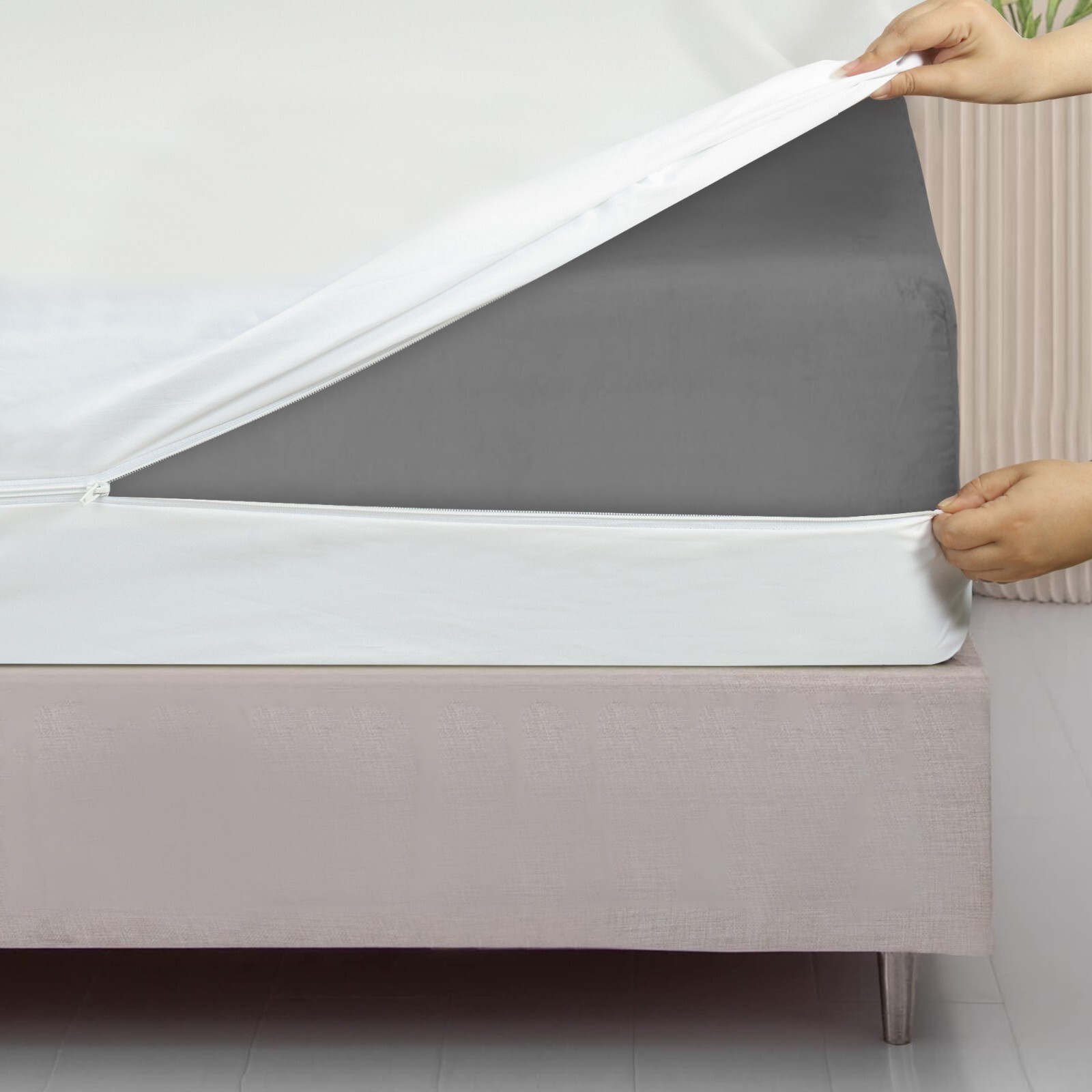 Zippered Mattress Encasement Waterproof Bed Bug Mattress Protector Cover Pad