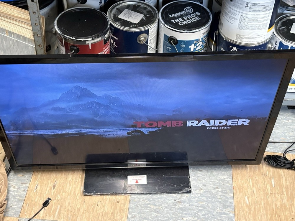 Microsoft Xbox One 1540 500GB Console System Bundle W/ 3 Controllers & 7 Games