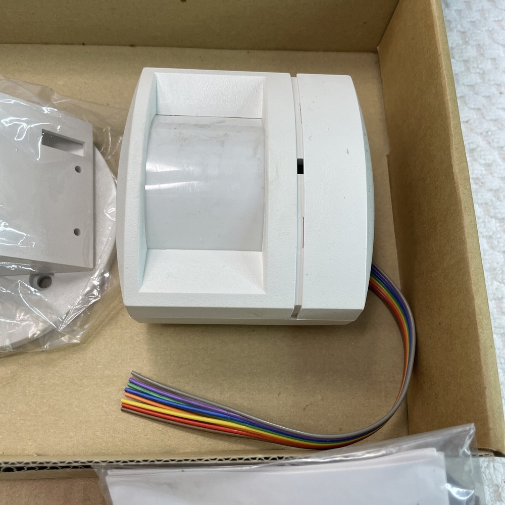 The Wall Stopper CI-100-U Occupancy Sensor Passive Infrared +24VDC