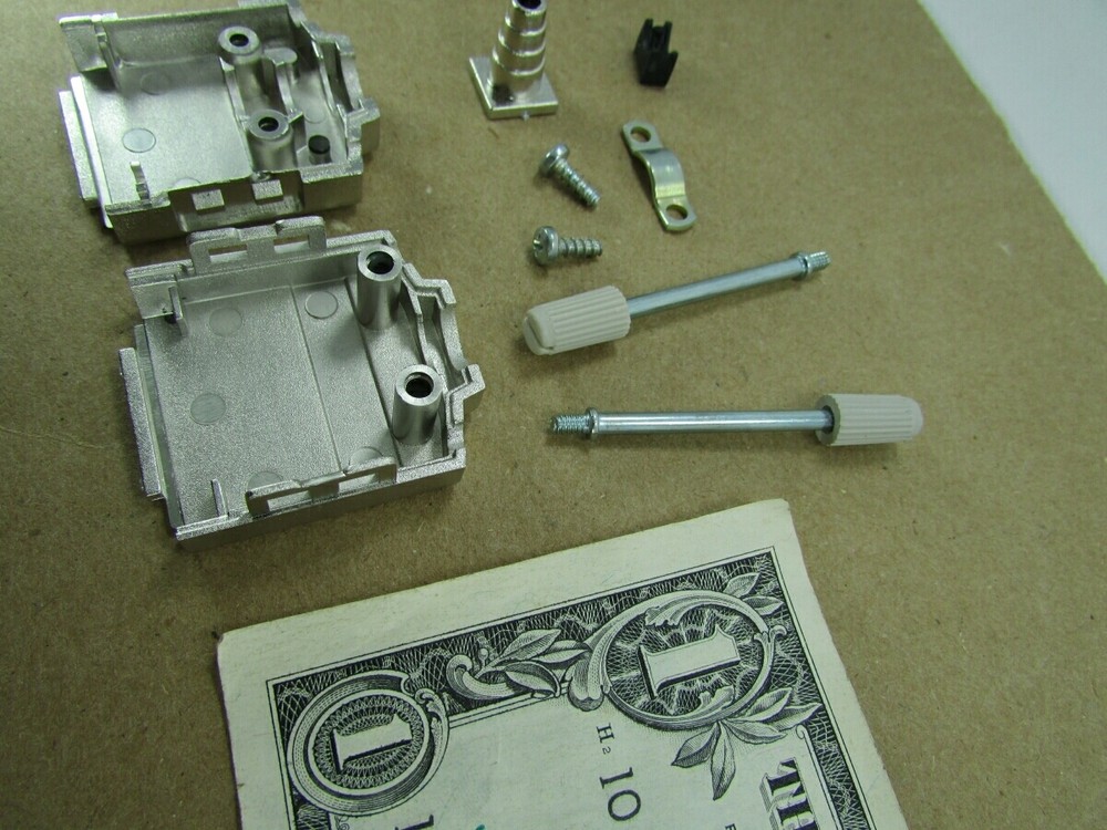 2 KAPA D-Sub Computer Cable Connector Shell Kits 9-P With Screws, Posts, Clamps