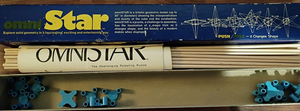 VTG Omni Star 3D Pulsating Puzzle Solid Geometry 206 Avionics Plastics 1976 NOS
