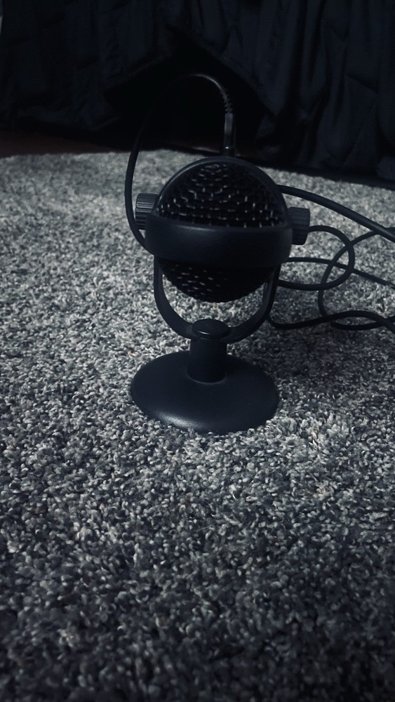 Blue Snowball USB Desktop Microphone Black Adjustable Stand/Mount